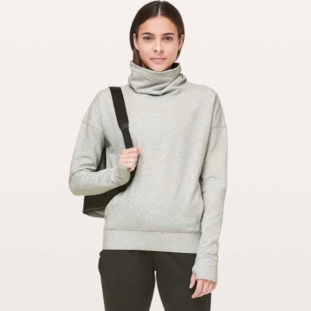 Lululemon Go Forward Pullover in Heathered Core Light Gray